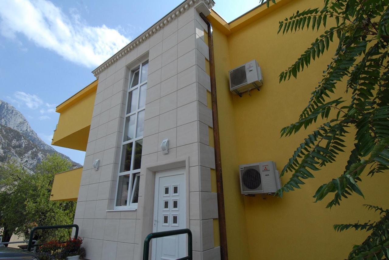Vesna Gradac (Split-Dalmatia)